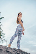 Load image into Gallery viewer, Buttery-Soft Jungle Leggings
